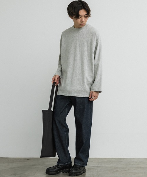 WYM LIDNM(ウィム バイ リドム)の「SUPER FINE COTTON LOOSE FIT L/S(Tシャツ/カットソー・メンズ・ライトグレー/アッシュブラウン/ダークグレー/杢グレー/ライトブラウン/ダークグリーン/ブルーグリーン/グレー系/チャコール/ベージュ系/グレイッシュブルー・S/M/L)」の20枚目の写真