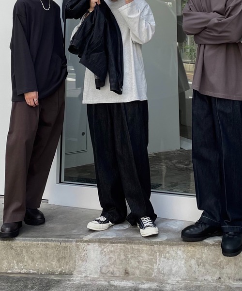 WYM LIDNM(ウィム バイ リドム)の「SUPER FINE COTTON LOOSE FIT L/S(Tシャツ/カットソー・メンズ・ライトグレー/アッシュブラウン/ダークグレー/杢グレー/ライトブラウン/ダークグリーン/ブルーグリーン/グレー系/チャコール/ベージュ系/グレイッシュブルー・S/M/L)」の22枚目の写真