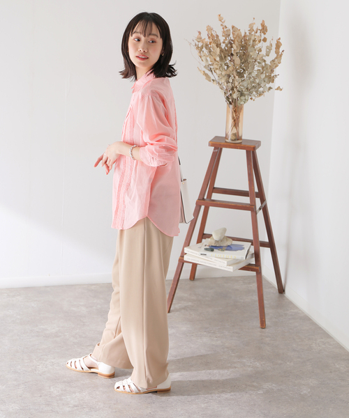 B.C STOCK(ベーセーストック)の「ピンタック シシュウシャツ(シャツ/ブラウス・レディース・ホワイト/ブラック/ピンク/イエロー・FREE)」の15枚目の写真