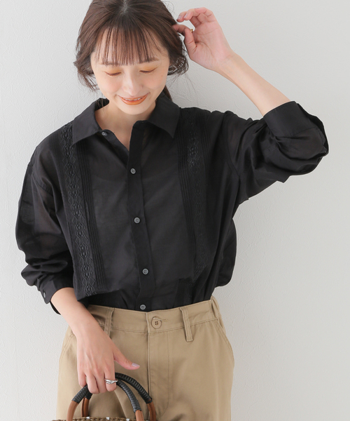B.C STOCK(ベーセーストック)の「ピンタック シシュウシャツ(シャツ/ブラウス・レディース・ホワイト/ブラック/ピンク/イエロー・FREE)」の21枚目の写真
