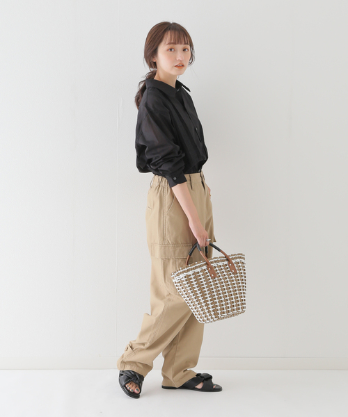 B.C STOCK(ベーセーストック)の「ピンタック シシュウシャツ(シャツ/ブラウス・レディース・ホワイト/ブラック/ピンク/イエロー・FREE)」の22枚目の写真