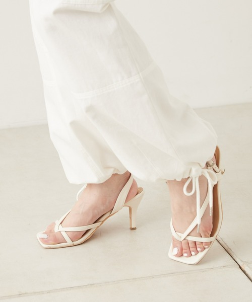 Chico(チコ)の「裾絞りポケットカーゴパンツ(カーゴパンツ・レディース・ブラック/カーキ/アイボリー/ベージュ・FREE)」の6枚目の写真