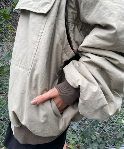 CIAOPANIC（チャオパニック）の「マルチウェイカットアウトビックシルエットMA1（MA-1・レディース・ブラック/オリーブ・FREE）」の5枚目の写真