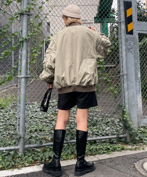 CIAOPANIC（チャオパニック）の「マルチウェイカットアウトビックシルエットMA1（MA-1・レディース・ブラック/オリーブ・FREE）」の15枚目の写真