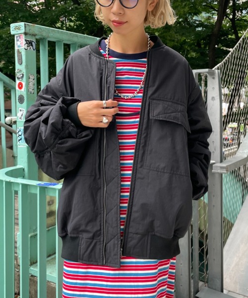 CIAOPANIC（チャオパニック）の「マルチウェイカットアウトビックシルエットMA1（MA-1・レディース・ブラック/オリーブ・FREE）」の17枚目の写真