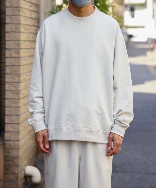 marka（マーカ）の「marka / マーカ：CREW NECK - 40/2 recycle suvin organic cotton knit -：M22C-09CS03C[COR]（Tシャツ/カットソー・メンズ・チャコールグレー/オフホワイト・1/2/3）」の4枚目の写真