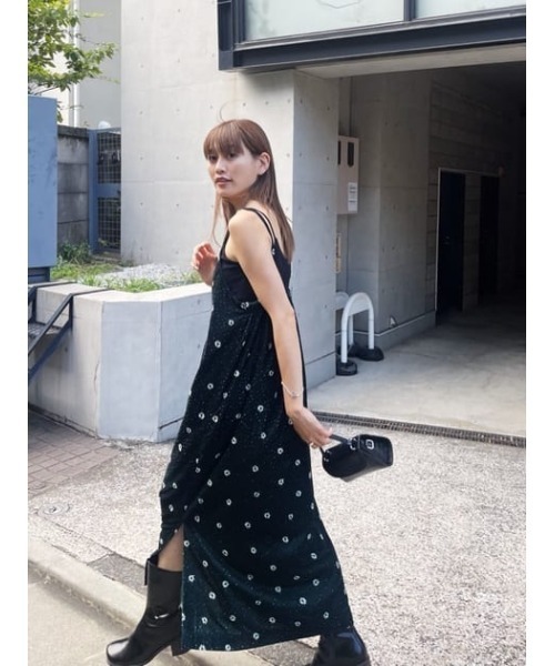 MOUSSY（マウジー）の「VELVET DAISY CAMI ドレス（ワンピース）」 - WEAR