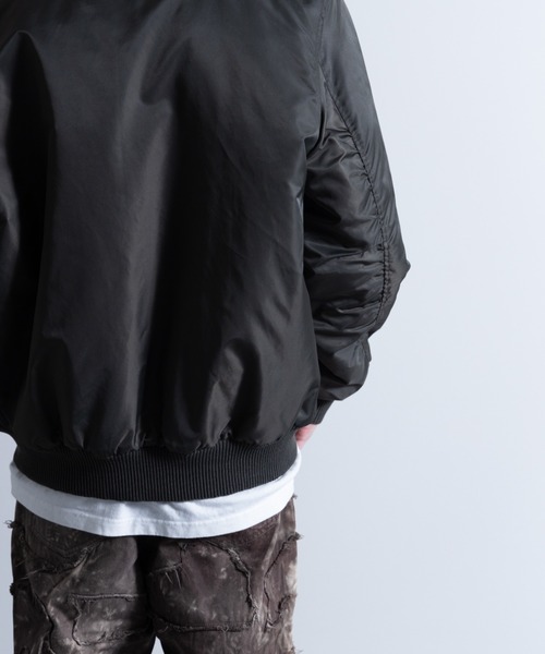 NYLAUS（ナイラス）の「ヘビーツイルナイロン 裏キルトパデット MA-1（MA-1・メンズ・ホワイト/ブラック/カーキ/イエロー系/グレー系・LL/M/L）」の16枚目の写真