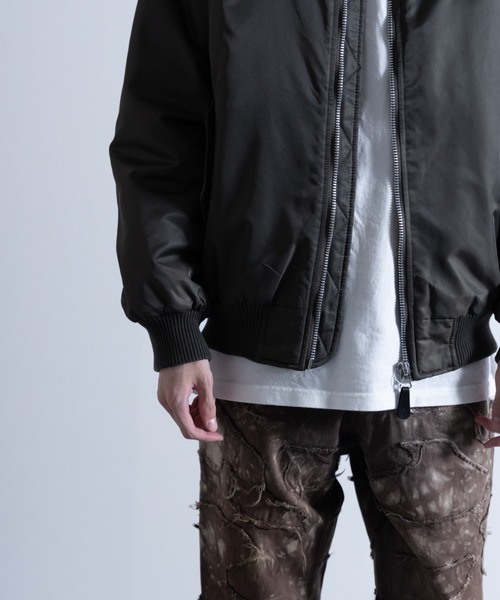 NYLAUS（ナイラス）の「ヘビーツイルナイロン 裏キルトパデット MA-1（MA-1・メンズ・ホワイト/ブラック/カーキ/イエロー系/グレー系・LL/M/L）」の10枚目の写真