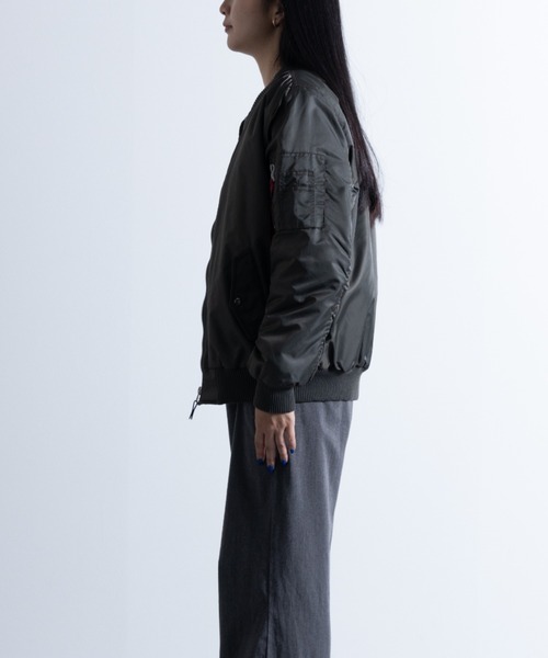 NYLAUS（ナイラス）の「ヘビーツイルナイロン 裏キルトパデット MA-1（MA-1・メンズ・ホワイト/ブラック/カーキ/イエロー系/グレー系・LL/M/L）」の19枚目の写真