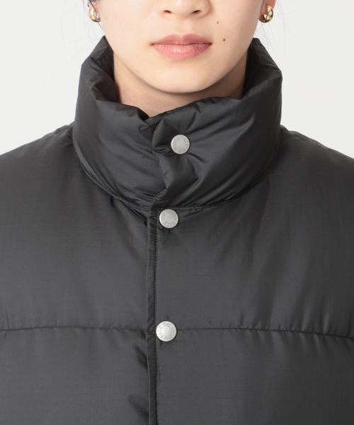 THE NORTH FACE PURPLE LABEL（ザ ノースフェイス パープルレーベル）の「《別注》【THE NORTH FACE PURPLE LABEL】JSSP SIERRA VEST：ダウンベスト（ダウンベスト・レディース・ブラック/ネイビー/グリーン・MEDIUM）」の4枚目の写真