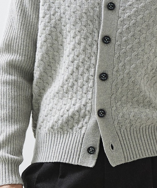 g-stage（ジーステージ）の「ケーブル編フロントボタンカーディガン（ニット/セーター・メンズ・グレー/ホワイト・48/50/46）」の20枚目の写真