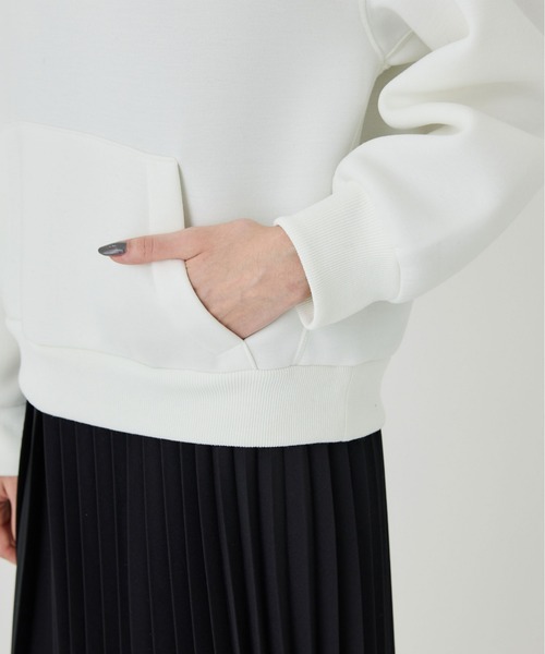 UNITED TOKYO（ユナイテッドトウキョウ）の「フラットシーマグランドパーカー（パーカー・レディース・ベージュ/ホワイト/ブラック/ブルー・FREE）」の14枚目の写真