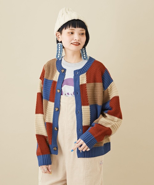 CUBE SUGAR(キューブシュガー)の「ジャガードブロッキング前後着ニットカーディガン(カーディガン/ボレロ・レディース・ヘザーチャコール/ブルー/ネイビー・M)」の3枚目の写真