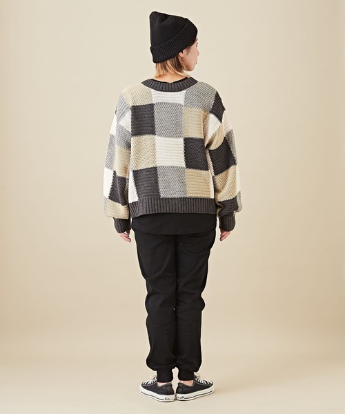 CUBE SUGAR(キューブシュガー)の「ジャガードブロッキング前後着ニットカーディガン(カーディガン/ボレロ・レディース・ヘザーチャコール/ブルー/ネイビー・M)」の10枚目の写真