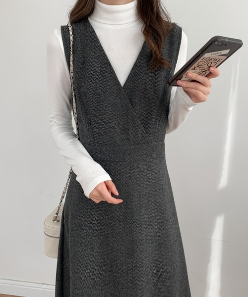 ABITOKYO(アビトーキョー)の「ツイード カシュクールAラインフレアジャンパースカート(ジャンパースカート・レディース・ブラック/ブラウン/グレー・S/M)」の2枚目の写真