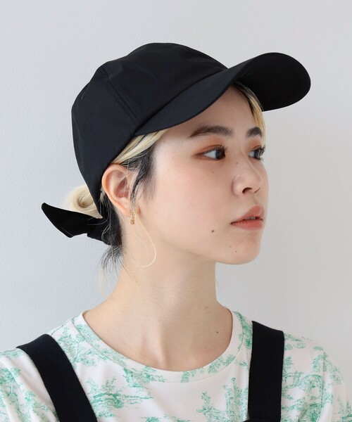 Ray BEAMS（レイビームス）の「Casselini × Ray BEAMS / 別注 リボン キャップ（ハット・レディース・ブラック/ベージュ・ONE SIZE）」の3枚目の写真