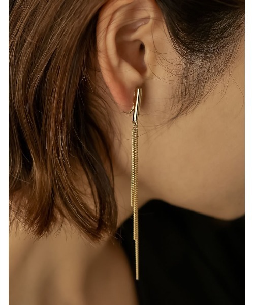 Re:EDIT（リエディ）の「[神山まりあさん着用]シンプルロングチェーンイヤリング（イヤリング・レディース・シルバー/ゴールド・FREE）」の3枚目の写真