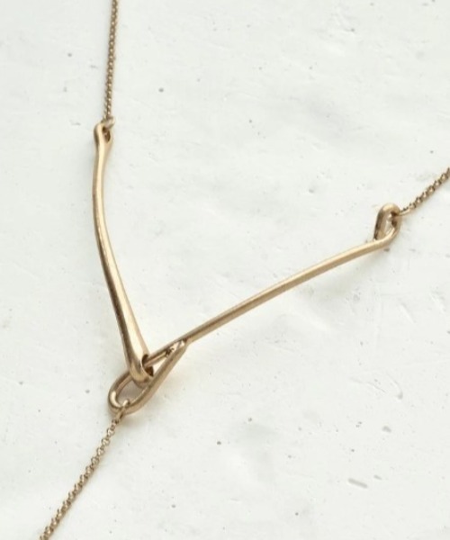 GOLDY（ゴールディ）の「【GOLDY】フローイング パール "Y"シェイプ ネックレス / 3220904（ネックレス・レディース・ゴールド/ゴールド系その他2/シルバー系その他/シルバー・FREE）」の9枚目の写真