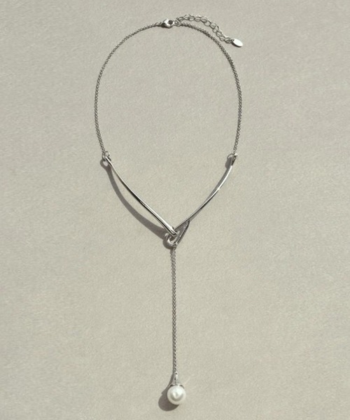 GOLDY（ゴールディ）の「【GOLDY】フローイング パール "Y"シェイプ ネックレス / 3220904（ネックレス・レディース・ゴールド/ゴールド系その他2/シルバー系その他/シルバー・FREE）」の6枚目の写真