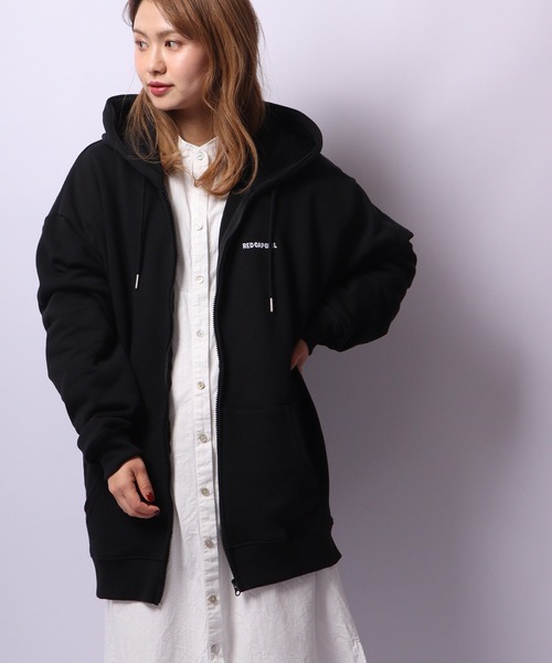 Red Cap Girl(レッドキャプガール)の「Red Cap Girl TC裏毛 RCGフロッキープリント フルジップ ルーズパーカー(パーカー・メンズ・ブルー/アッシュグレー/ホワイト/ブラック・L/M)」の18枚目の写真