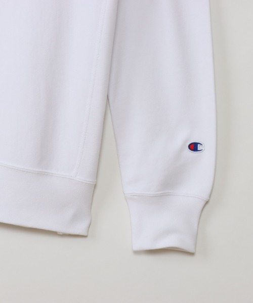 Champion（チャンピオン）の「【Champion/チャンピオン】メンズ リバースウィーブ(R) クルーネックスウェットシャツ（スウェット・メンズ・ダークブラック/サックスブルー/ネイビー/オレンジ系その他/グレー/ホワイト・X-LARGE/LARGE/MEDIUM）」の16枚目の写真