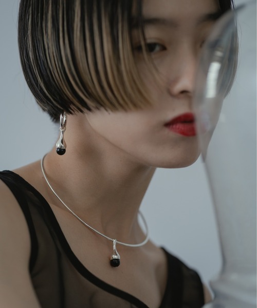 LAPUIS(ラピュイ)の「LAPUIS(ラピュイ)GemStone Drop ピアス(ピアス(両耳用)・レディース・パープル/レッド/グリーン/ブラック・FREE)」の9枚目の写真