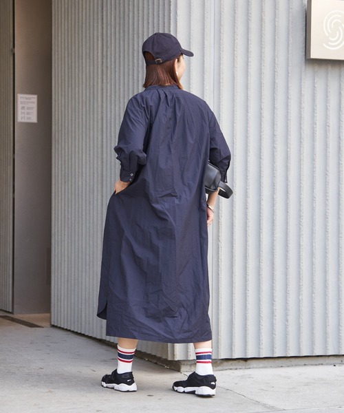 CIAOPANIC TYPY（チャオパニックティピー）の「【GRAND CANYON】撥水キャンプシャツワンピ（シャツワンピース・レディース・ネイビー/アイボリー・ONE SIZE）」の9枚目の写真