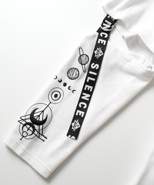 MAROCORE(マロコア)の「ボーダー / トライバルファイヤー 袖プリントフェイクレイヤード ハーフジップロンT(Tシャツ/カットソー・メンズ・ホワイト系その他/ブラック系その他/ブラック/ホワイト/ホワイト系その他2/ブラック系その他2/ホワイト系その他3/ブラック系その他3・M/L)」の10枚目の写真