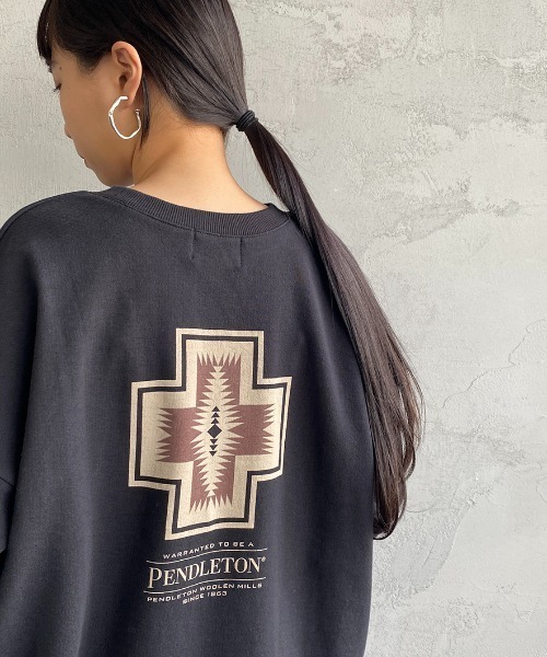 PENDLETON（ペンドルトン）の「[PENDLETON/ペンドルトン] 別注 ネイティブ柄バックプリント ショートスリーブスウェット（スウェット・レディース・オフホワイト/グレー/ブラック・S/M/L/XL）」の21枚目の写真
