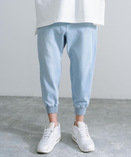Rocky Monroe(ロッキーモンロー)の「ストレッチデニムクロップドジョガーパンツ(デニムパンツ・メンズ・サックスブルー/ワンウォッシュ/ブルー・S/M/L/XL/XXL)」の5枚目の写真