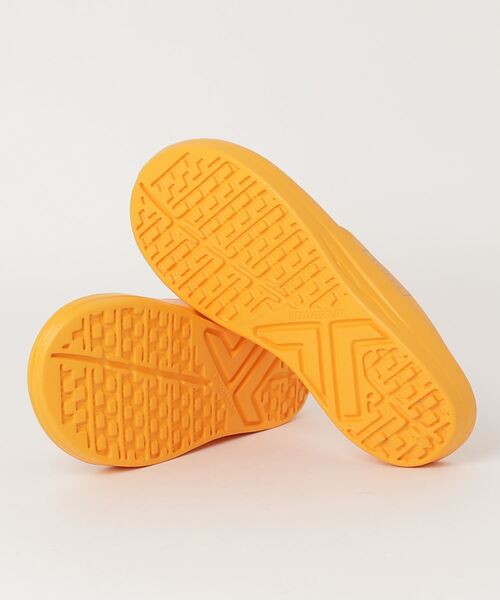 AVIREX（アヴィレックス）の「Ｌ－ＡＶＩＲＥＸ　×　テリック　ＦＬＩＰＦＬＯＰ（その他シューズ・レディース・イエロー・M）」の3枚目の写真