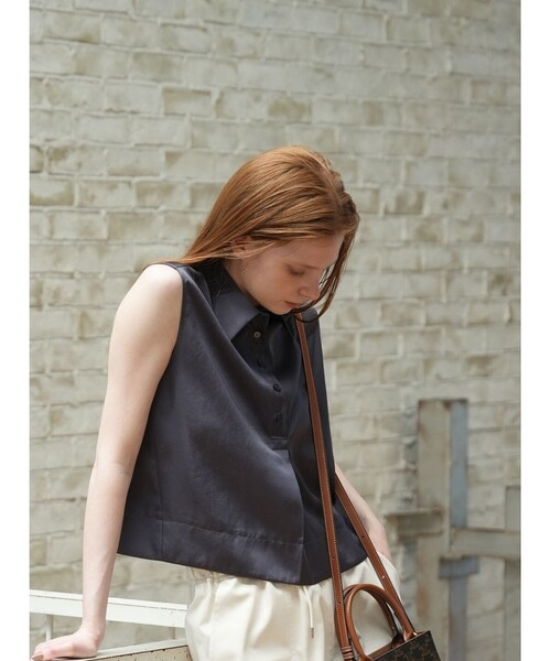 cloenc(クロエンス)の「◆ノースリーブショート丈ポロカラーシャツ(シャツ/ブラウス・レディース・チャコールグレー/ベージュ・00)」の9枚目の写真