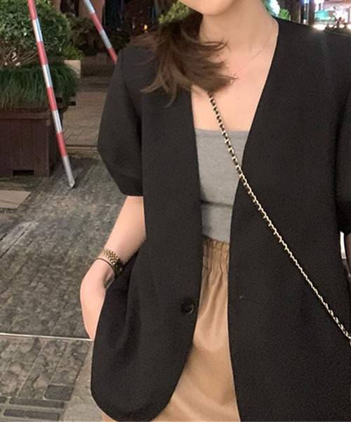 ANOTHER S（アナザーエス）の「パフスリーブノーカラージャケット