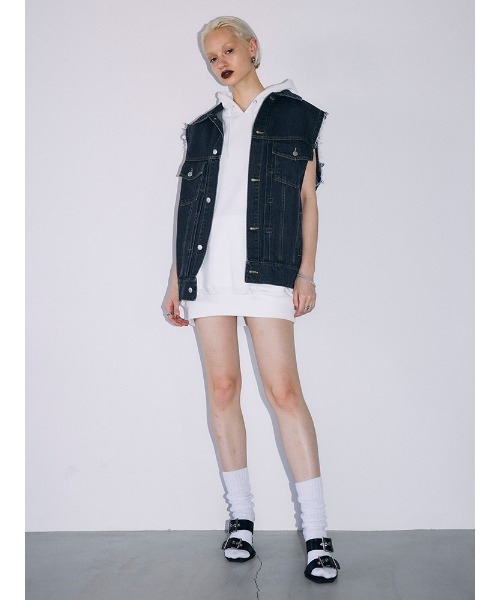 ENVYM（アンビー）の「バックルベルトミュール（サンダル・レディース・ブラック/シルバー/ホワイト・22.5cm/23.5cm/24.5cm）」の14枚目の写真