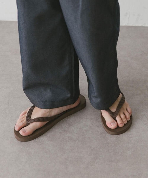 URBAN RESEARCH DOORS（アーバンリサーチドアーズ）の「『別注』BEACH WALK×DOORS　20th ビーチサンダル（サンダル・メンズ・ミント/ネイビー/ブラウン/ホワイト/ブラック/グレー・25/26/28/27）」の7枚目の写真