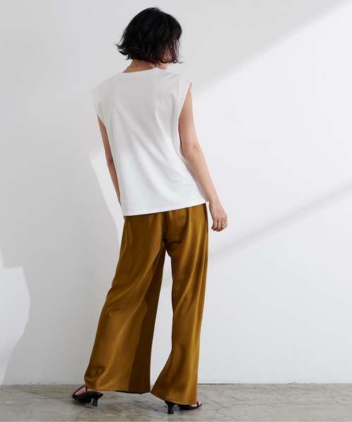 汗染み防止ショルダータックトップス