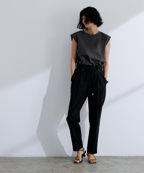 汗染み防止ショルダータックトップス