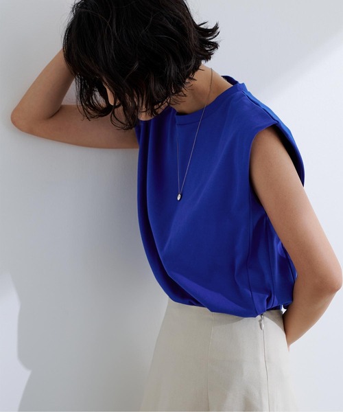 汗染み防止ショルダータックトップス