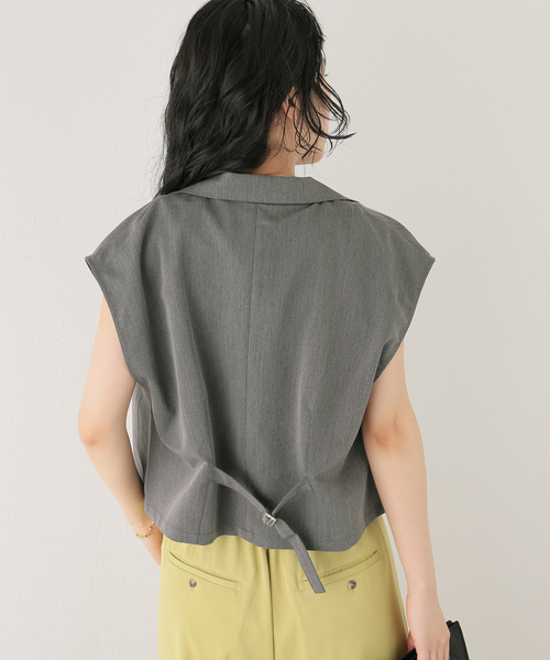 JOINT WORKS（ジョイントワークス）の「【COMMRE/コムル】テーラード ショートジレ（ベスト・レディース・チャコールグレー・FREE）」の2枚目の写真