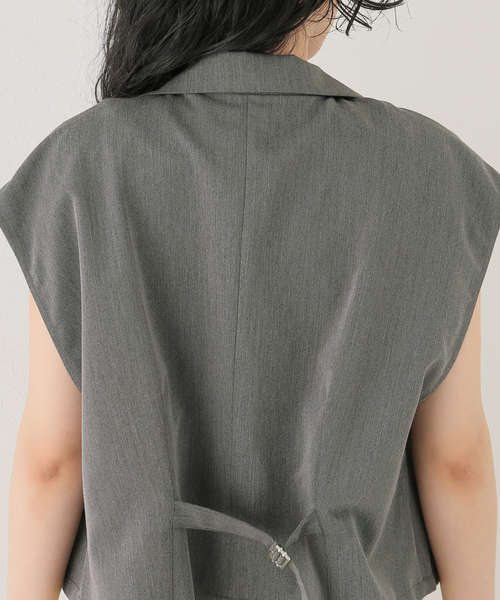 JOINT WORKS（ジョイントワークス）の「【COMMRE/コムル】テーラード ショートジレ（ベスト・レディース・チャコールグレー・FREE）」の10枚目の写真