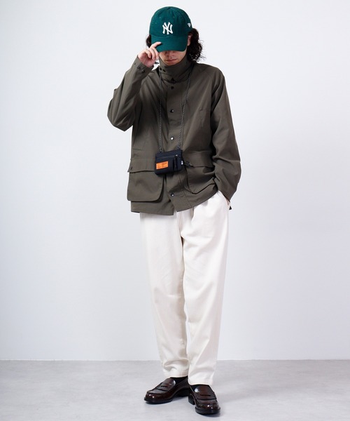 KAKSI(カクシ)の「KAKSI ティッシュポケット付きコンパクトサコッシュ(ショルダーバッグ・メンズ・ネイビー/カーキ/グレー/ブラック・FREE)」の9枚目の写真