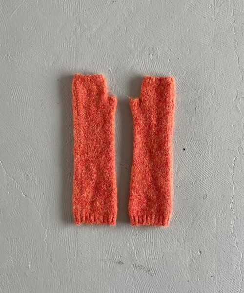 LOWRYS FARM（ローリーズファーム）の「アームウォーマー２　967147（アームカバー・レディース・アイボリー/パープル/オレンジ・FREE）」の4枚目の写真