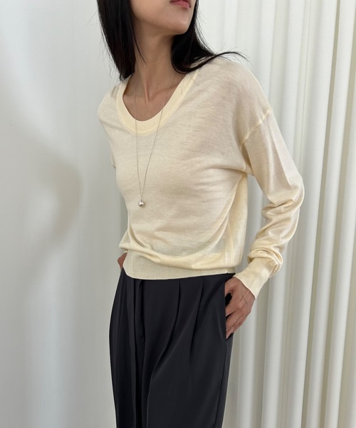 Didot.showroom(ディドット ショールーム)の「ラウンドUネックシアーニット(ニット/セーター・レディース・ホワイト/ベージュ/ブルー/クリーム/ブラック・FREE)」の2枚目の写真