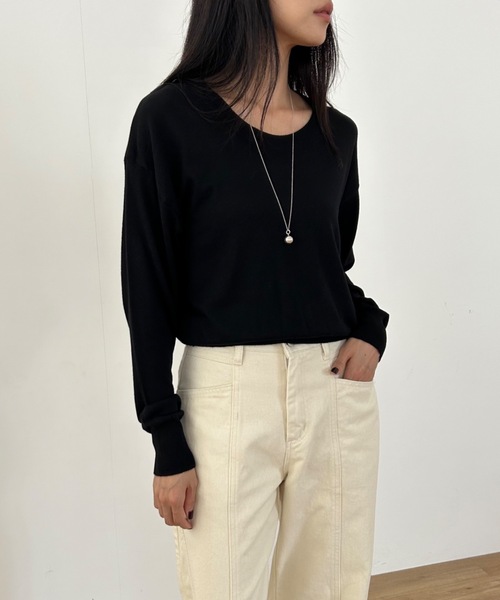 Didot.showroom(ディドット ショールーム)の「ラウンドUネックシアーニット(ニット/セーター・レディース・ホワイト/ベージュ/ブルー/クリーム/ブラック・FREE)」の3枚目の写真