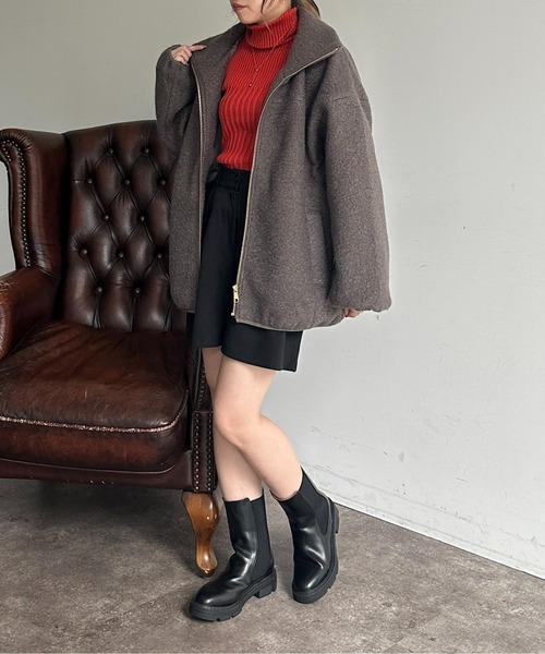 Thevon（ゼボン）の「サイドゴアショートブーツ（ブーツ・レディース・ダークブラウン/ブラック・M/L/S）」の15枚目の写真