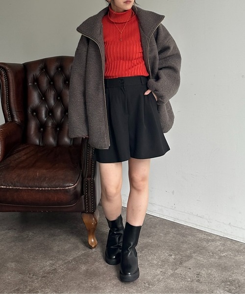 Thevon（ゼボン）の「サイドゴアショートブーツ（ブーツ・レディース・ダークブラウン/ブラック・M/L/S）」の16枚目の写真