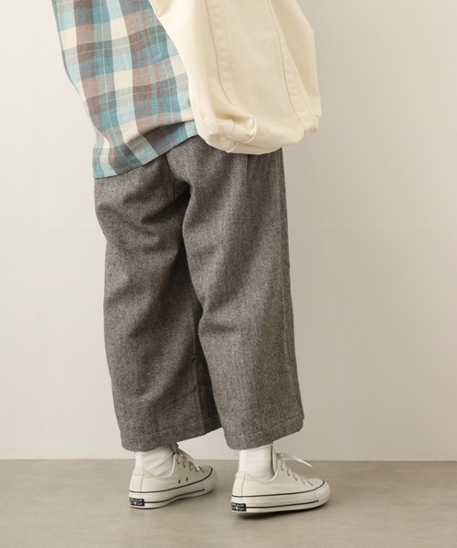 Emago(イマゴ)の「EMAGO ヘリンボーンタックパンツ(その他パンツ・レディース・ブラック/ブラウン・FREE)」の4枚目の写真