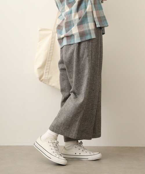 Emago(イマゴ)の「EMAGO ヘリンボーンタックパンツ(その他パンツ・レディース・ブラック/ブラウン・FREE)」の5枚目の写真