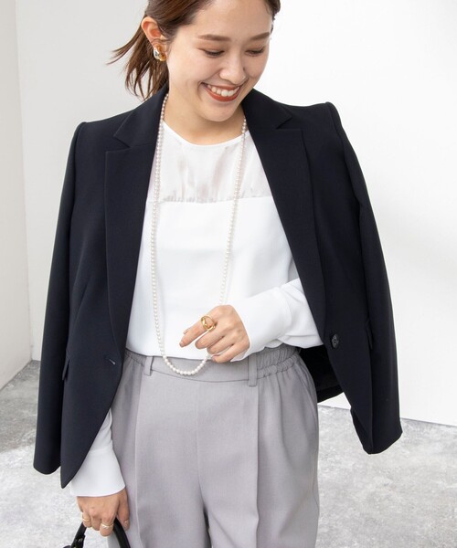 NOLLEY’S（ノーリーズ）の「ウォッシャブルシアーサテン切り替えブラウス（シャツ/ブラウス・レディース・ホワイト/アイボリー・36/38）」の16枚目の写真